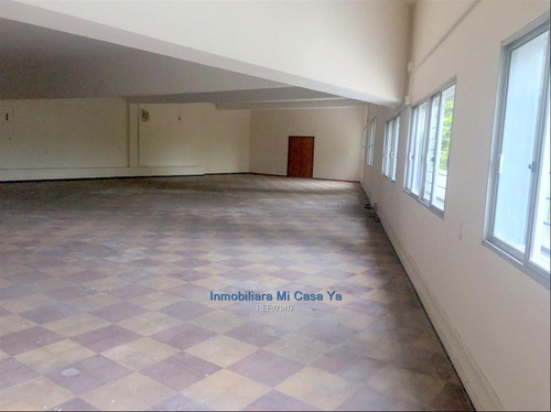 Imagen 2 de 14 de Venta Local Unión, Muy Amplio En Zona De Av. Con Mucho Flujo De Transito 1020m2. Varias Oficinas, Baños Y Comedor.