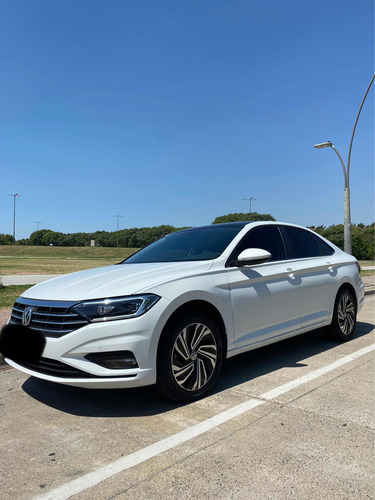 Imagen 6 de 17 de Volkswagen Vento 2019 1.4 Highline 150cv At