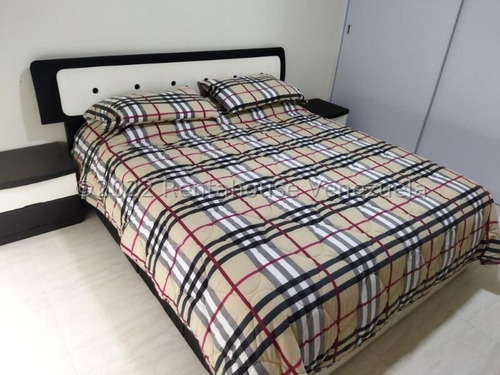 Imagen 7 de 9 de Venta De Apartamento En Playa El Angel, Moderno Y Amoblado.... 04248255686