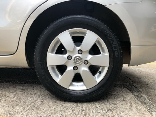 Nissan Livina 1.8 Sl Flex Automatico