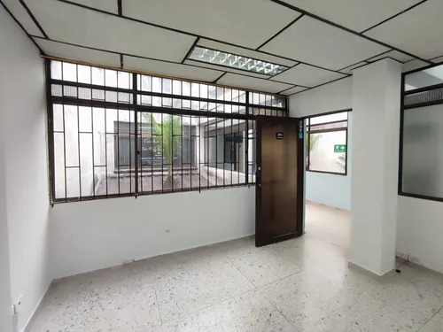 Local En Arriendo En El Centro/pereira (279062481).