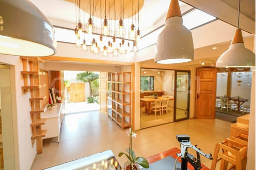 Imagen 5 de 30 de Comercial & Residencia Local En Venta En Chapala, México