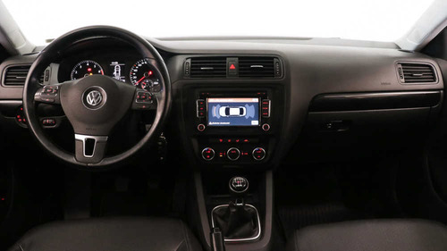 Imagen 14 de 15 de Volkswagen Vento 2.5 Luxury 170cv - 144753 - C