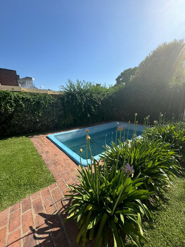 Casa En Venta En Pergamino Con Pileta