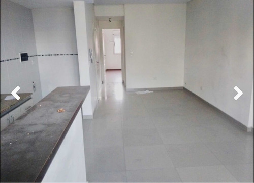 Venta Depto 2 Amb C/ Balcón A La Calle Lanus ,retazado !!