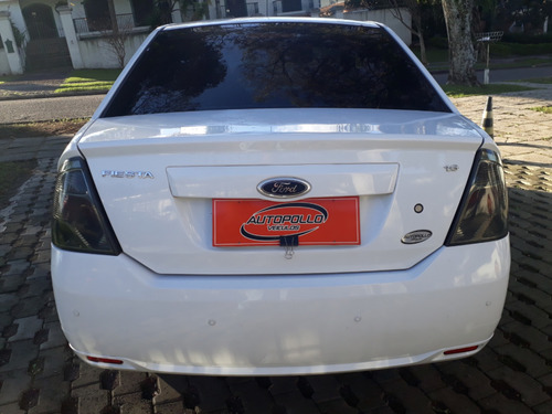 Ford Fiesta 1.6 MPI CLASS SEDAN 8V FLEX 4P MANUAL