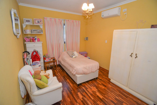 Venta Casa Impecable!!! Apta A Crédito V. Californ