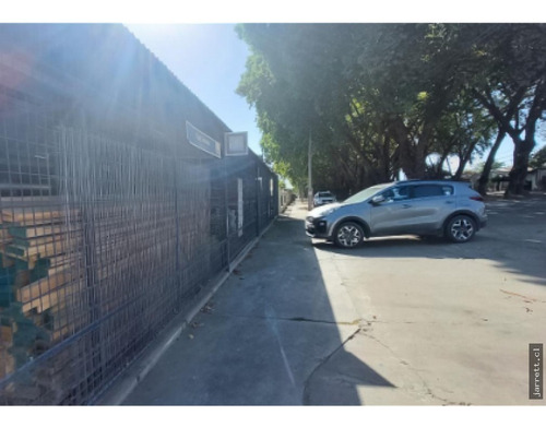 Se Vende Local Comercial A Puerta Cerrada En Limache
