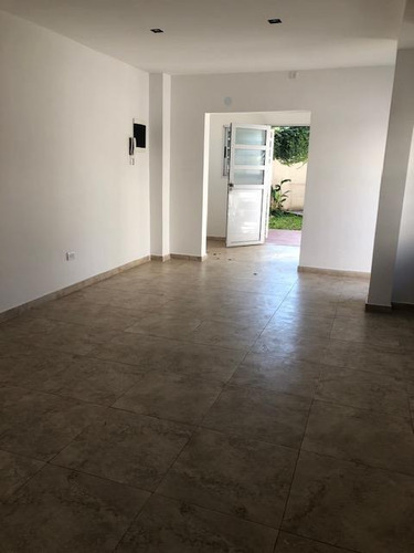 Imagen 7 de 16 de Casa Duplex En Complejo - 3 Ambientes - Ituzaingo Norte - Venta
