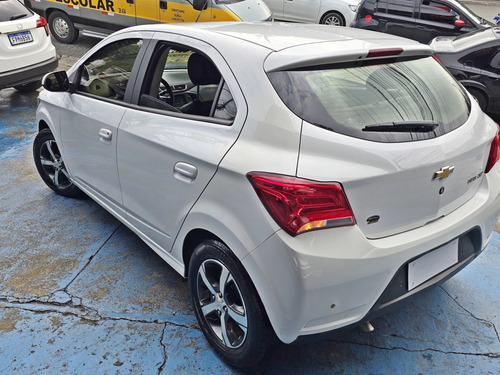Chevrolet Onix 1.4 MPFI LTZ 8V FLEX 4P AUTOMÁTICO