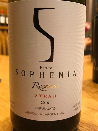 Vino Sophenia Reserve Syrah 750ml