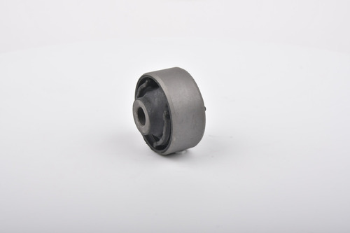 Buje Chevrolet Meriva 2003-2008 Delantero Inferior