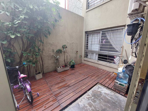 Ph En Venta 3 Ambientes Quilmes Cochera Y Patio