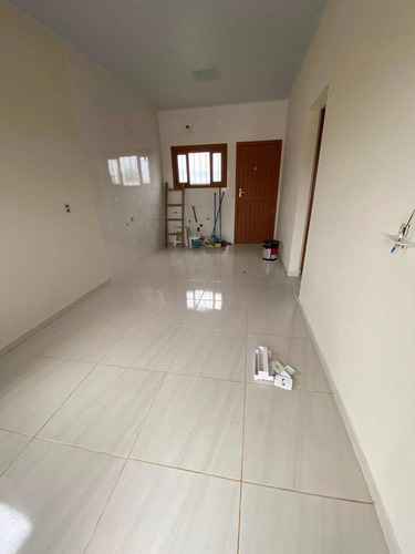 Casa Com 300m2 De Terreno - Próx. Havan E Prf, Araranguá.
