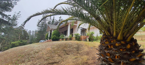 Casa En Venta En Algarrobo