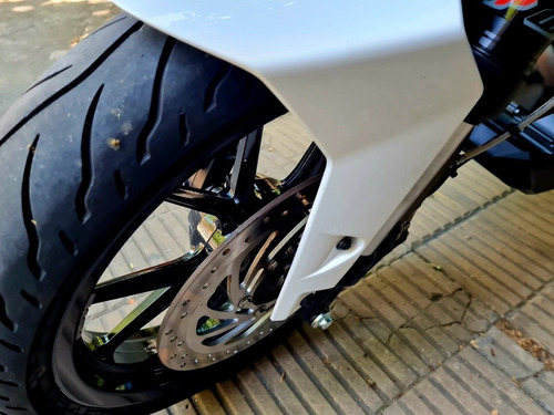 Imagen 8 de 12 de Ktm Duke 250
