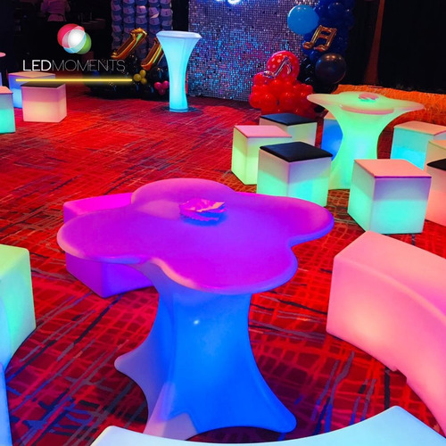 Alquiler Living Led Cubos Sillones Mesas Barras Luminosas