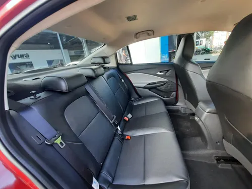 Chevrolet Onix 1.0T Premier Sedan At