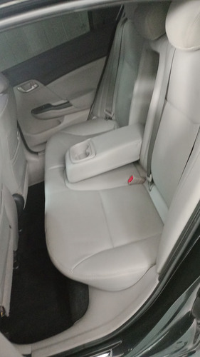 Honda Civic 1.8 Lxs Flex Aut. 4p