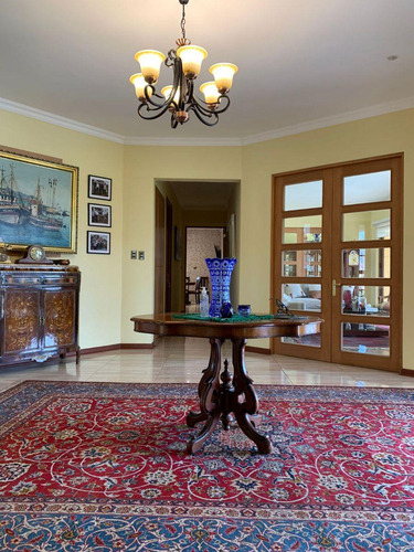 Venta De Casa En Privilegiado Sector De Los Andes Con Exclus
