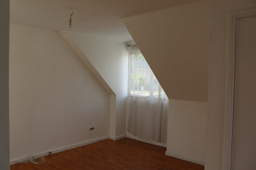 Casa En Venta Con 4 Dormitorios Y 2 Baños En Puente Alto