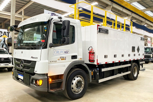 Caminhão Mercedes-benz Atego 1719 4x2 Comboio 6.000l Aizi