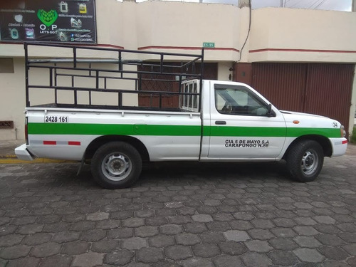 Nissan Np300 4x2 Cabina Simple
