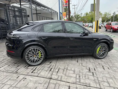 Porsche Cayenne coupé 3.0 v6 turbo at