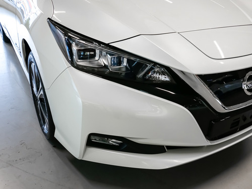 Imagem 4 de 14 de Nissan Leaf 30 Kwh Visia