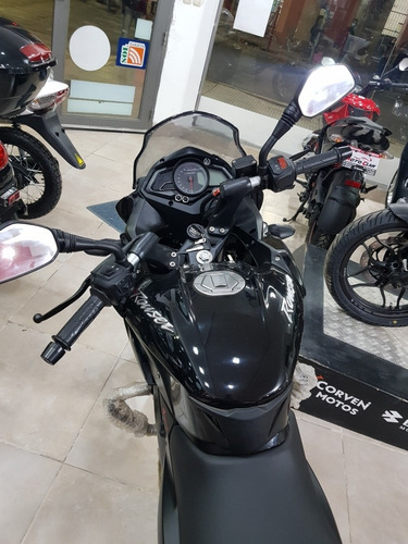 Imagen 5 de 15 de Bajaj Rouser As 200