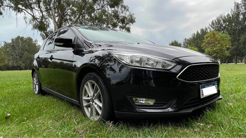 Ford Focus S 1.6 Negro 5 Puertas Con Pantalla Impecable