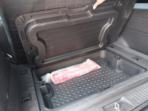 Imagen 12 de 14 de Jeep Cherokee Sport 2014