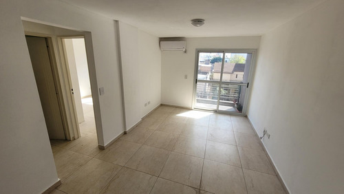 Departamento En Venta 2 Ambientes Moron