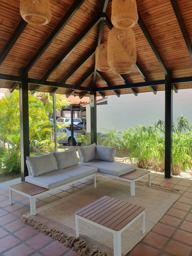 Imagen 20 de 21 de Townhouse En Residencias Altos De Monte Alegre Urb Tazajal En Naguanagua + Piscina Y Pozo