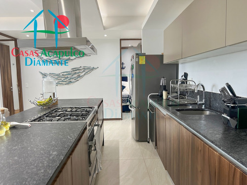 Cad La Isla Emerald I8. Amplio Departamento En Condominio De Playa Con Terraza Y Vista A Las Áreas Comunes