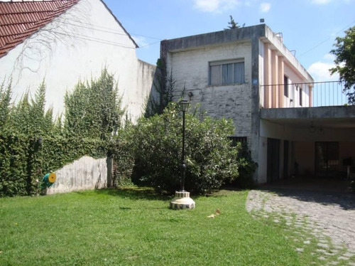 Imagen 6 de 19 de Lote De 650 M2 Con Casa A Reciclar 5 Ambientes - Venta - Ituzaingo Norte - Permuta