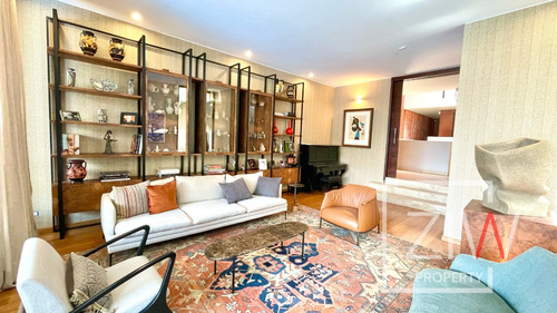 Triplex 5d+6b+5estac- Everest/ Stgo College- Ziw Property