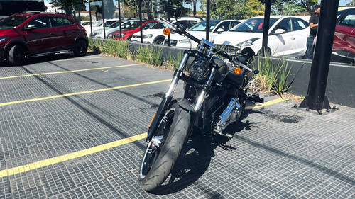 Harley Davidson Softail Breakout