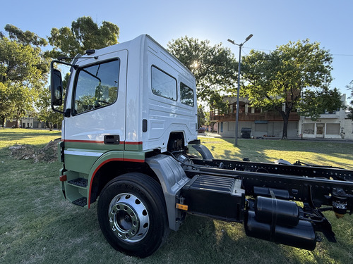 Mercedes Benz Atego 1418 Cs Chasis Largo 48 2013