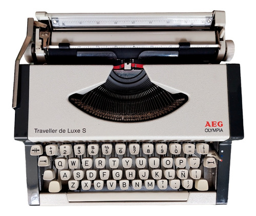 Máquina De Escribir Aeg Olympia Con Su Estuche Original 60s