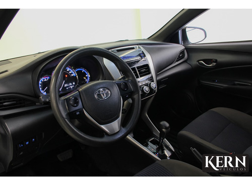 Toyota Yaris 1.3 16V FLEX XL MULTIDRIVE