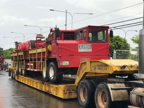 Equipamientos Lowboy Descuellable