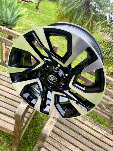 Roda Toyota Sw4 Diamond Aro 22 6x139 S39 / Valor Unitário Cor Preto Diamantado 6x139