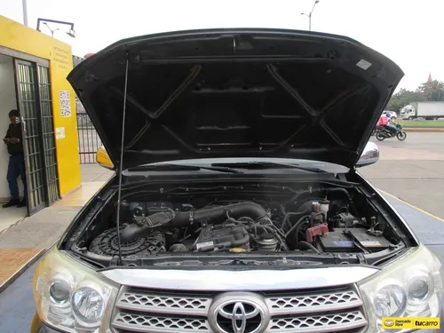 Toyota Fortuner Sr5 4x4 2700cc At Aa