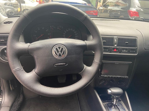 Imagem 7 de 14 de Golf 2.0 Automático + Couro + Som + Rodas 17 - Impecável