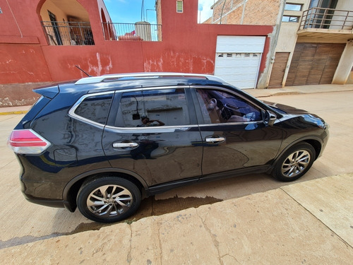 Imagen 2 de 13 de Nissan X-trail 2017 2.5 Exclusive 2 Row Cvt