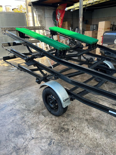 Imagen 3 de 9 de Trailer Pintado Doble T 80mm Cama Para Golpe Doble 4,90mts