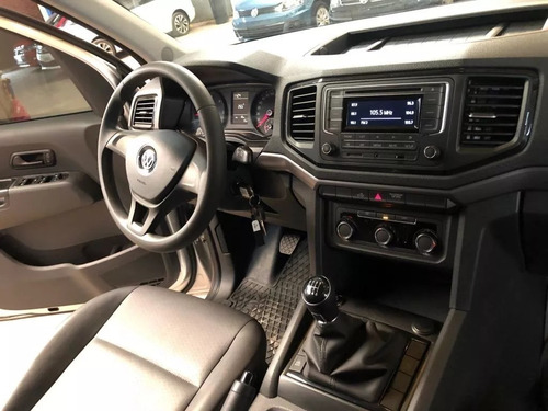 Imagen 6 de 25 de Volkswagen Amarok Trendline 4x2 Mt 2.0 Tdi 180 Cv 2022 0km 2
