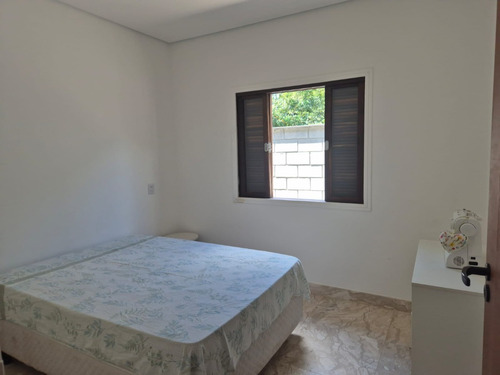 Linda Casa! Com 3 Quartos Suites À Venda, 200 Metros Quadrados