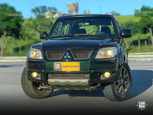Mitsubishi Pajero TR4 2.0 4x2 Flex Aut. 5p